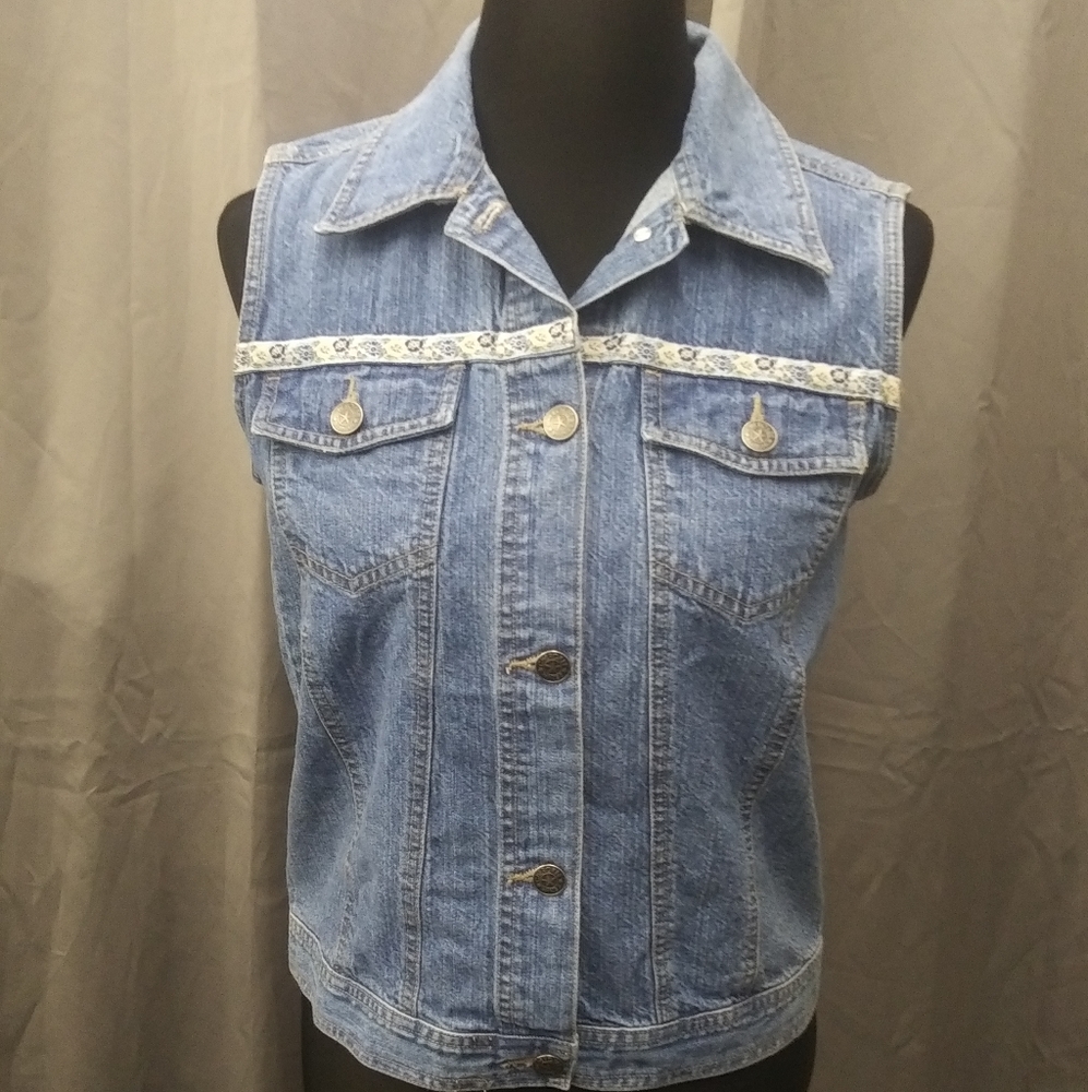 Cherokee blue Jean vest